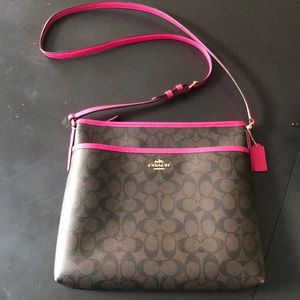 Coach signature C cross body bag